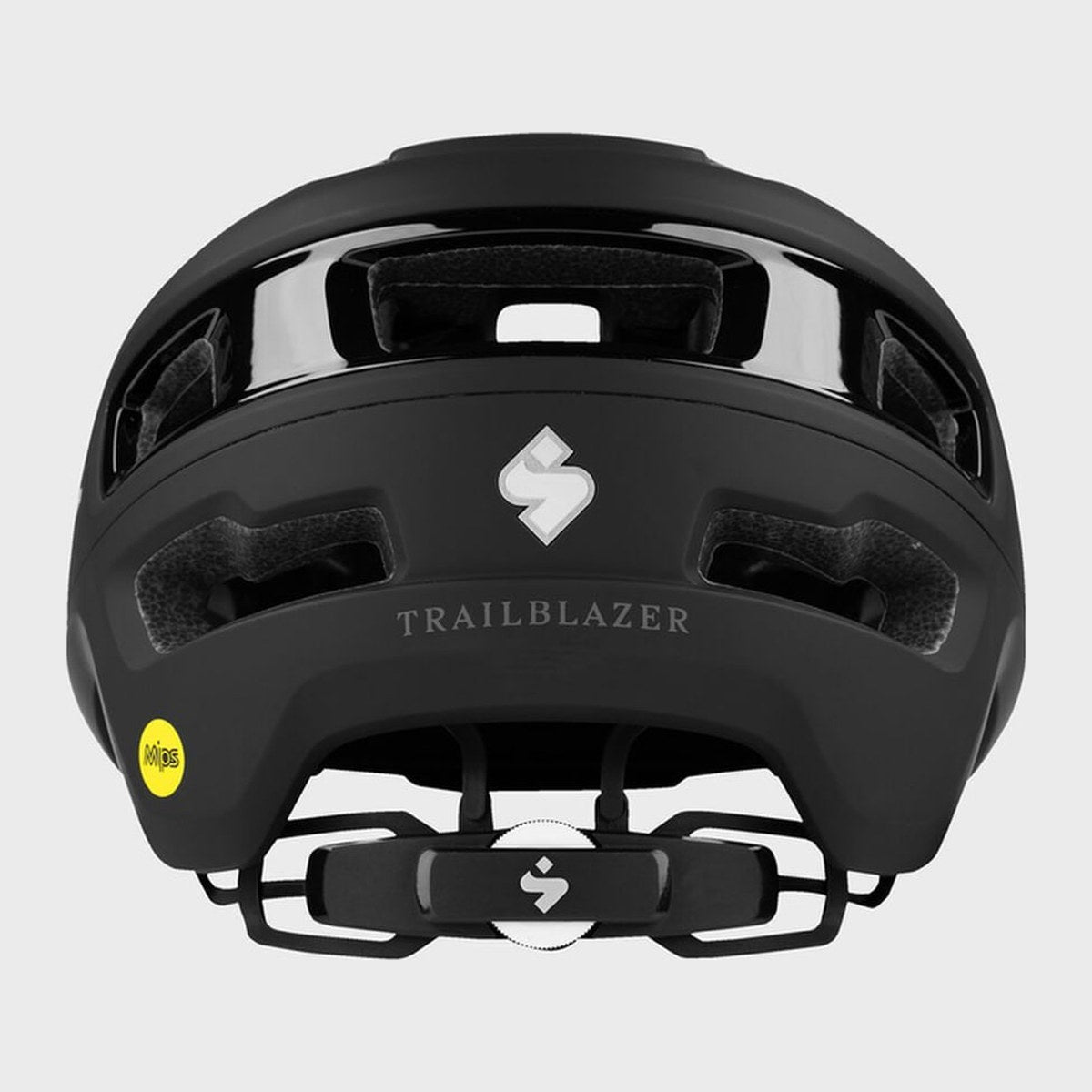 Sweet Protection Trailblazer sett bakfra med justeringssystemet