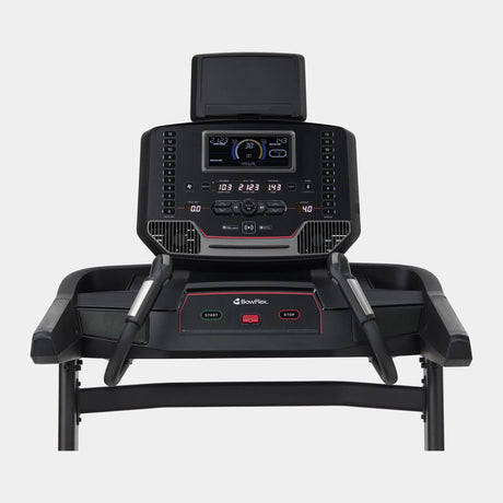 Nærbilde av LCD-konsollen på BowFlex T9