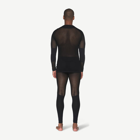 Wool Mesh Pro sett bakfra på modell