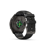 Undersiden av Fenix 9 Pro med pulssensoren