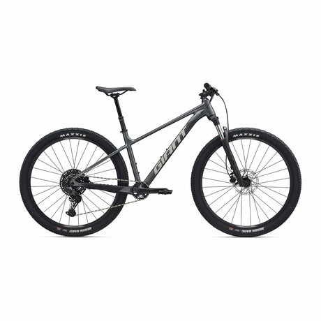 Giant Talon 29 1 i grå, sett fra siden