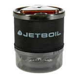 Nærbilde av Jetboil MiniMo-kjelen med isolasjonstrekk