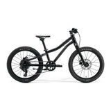 Merida Matts J.20+ i black / silver, sett fra siden