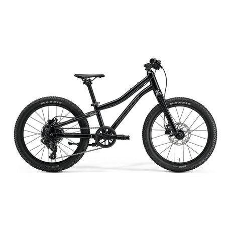 Merida Matts J.20+ i black / silver, sett fra siden