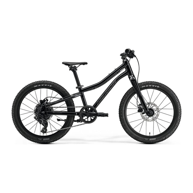 Merida Matts J.20+ i black / silver, sett fra siden