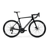 Merida Scultura 5000 i metallisk svart, sett fra siden